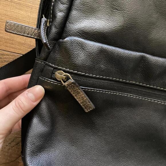 BOCONI black Garth slim leather backpack - Picture 3 of 7